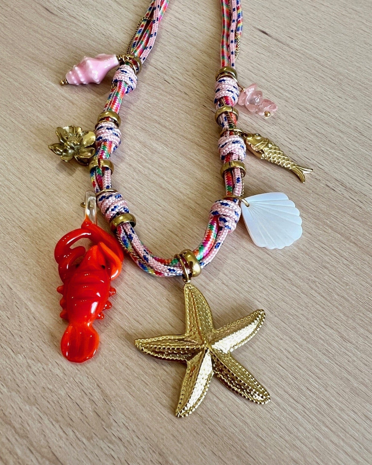 Collier Ariel