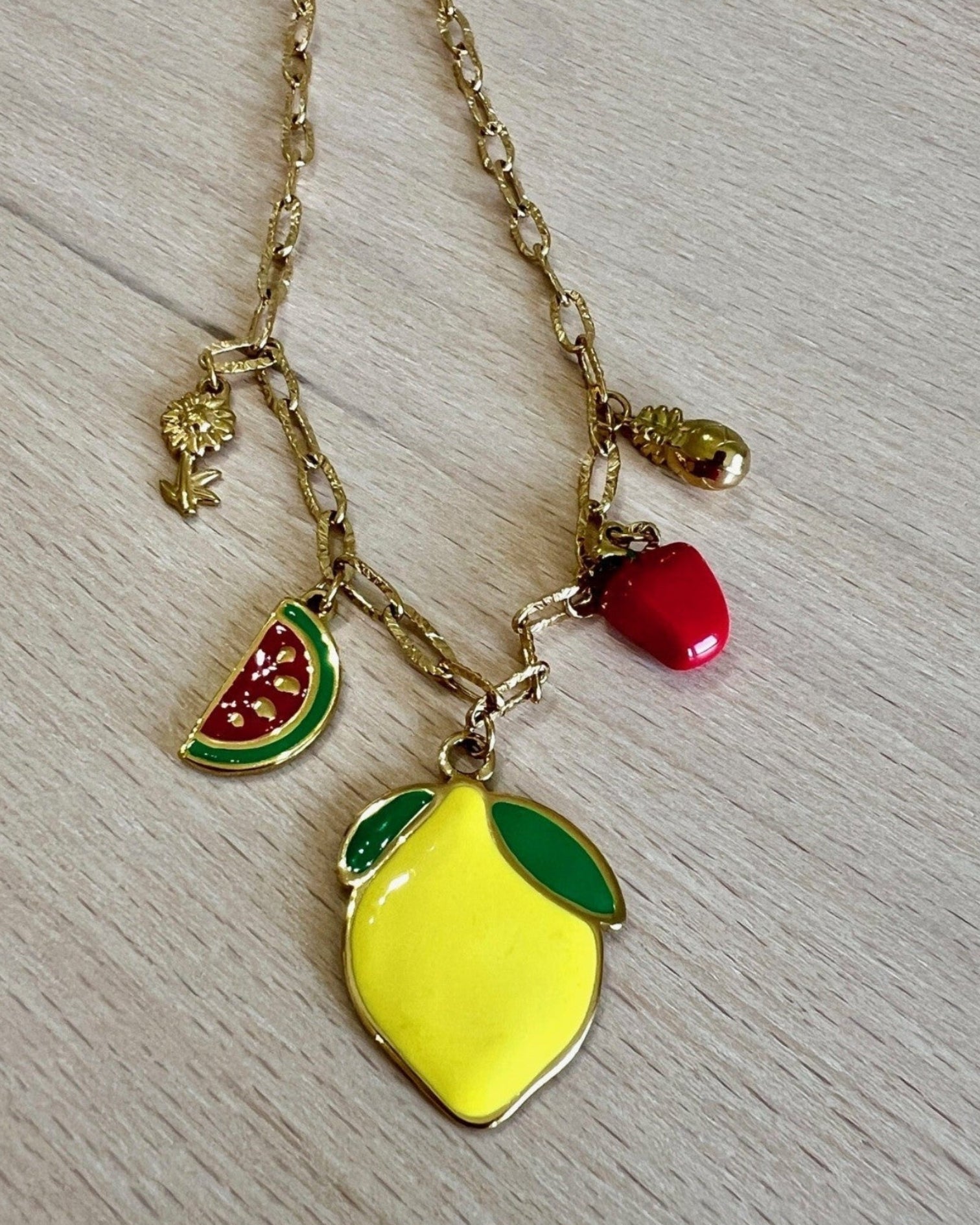 Collier Vitamines